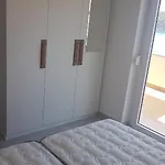 شقة Ivanica Palit