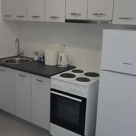 Ivanica Apartment *