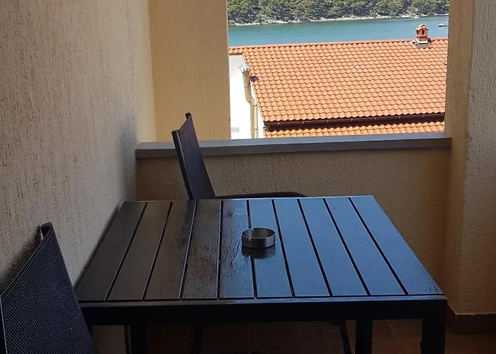 Apartment Ivanica Palit