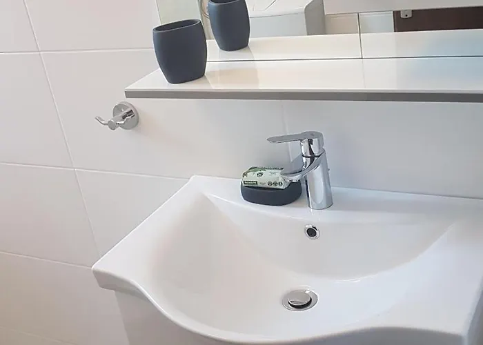 Apartment Ivanica Palit